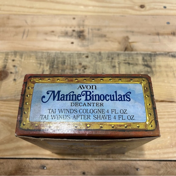 New 1973 MARINE BINOCULARS Avon Bottle Tai Winds Cologne Decanter - Picture 3 of 6